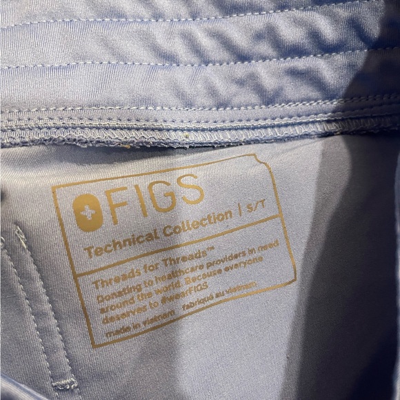 Figs Zamora Jogger Scrub Pants - Picture 3 of 4